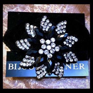 NWT Bijoux Terner Black Velvet Hair Scrunchie